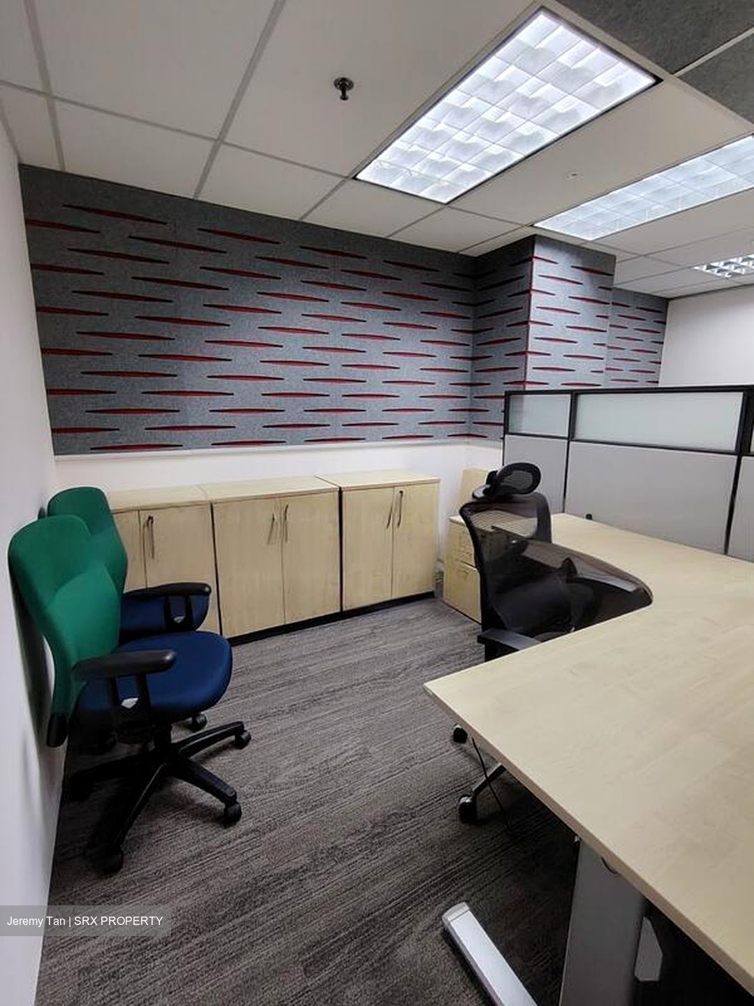 Wisma Atria (D9), Office #487084191